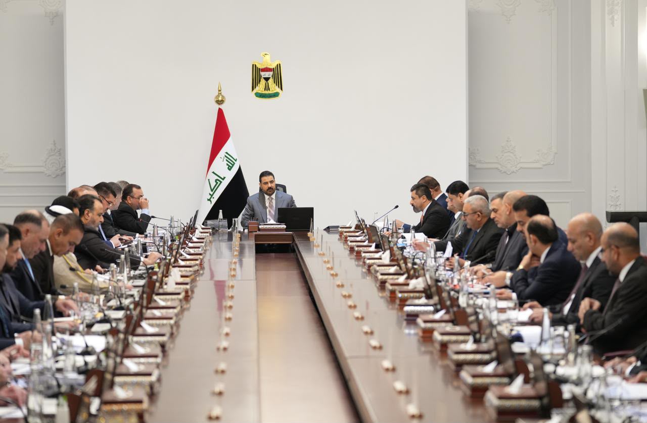 الزيدي يثمّن جهود المحافظات التي استكملت إجراءات مبادرة مليون قطعة أرض سكنية، ويوجه المتبقية بإتمام العمل قبل نهاية العام الحالي