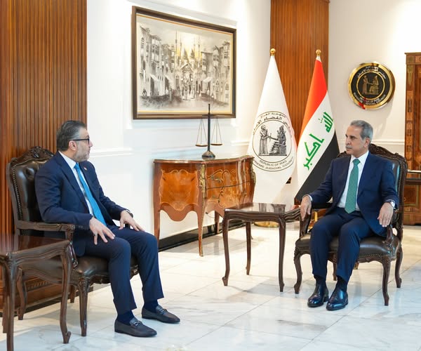 القاضي زيدان يبحث مع أبو كلل المعالجة القانونية لمخالفات شركات الاتصالات الخاصة