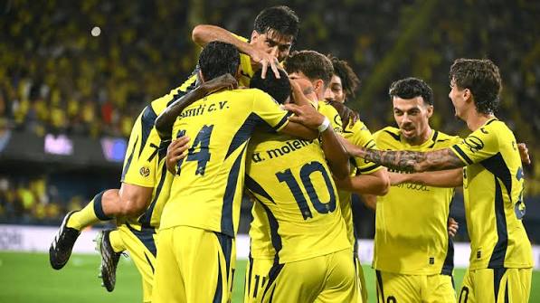 دوري أبطال أوروبا … فياريال يتخطّى نابولي