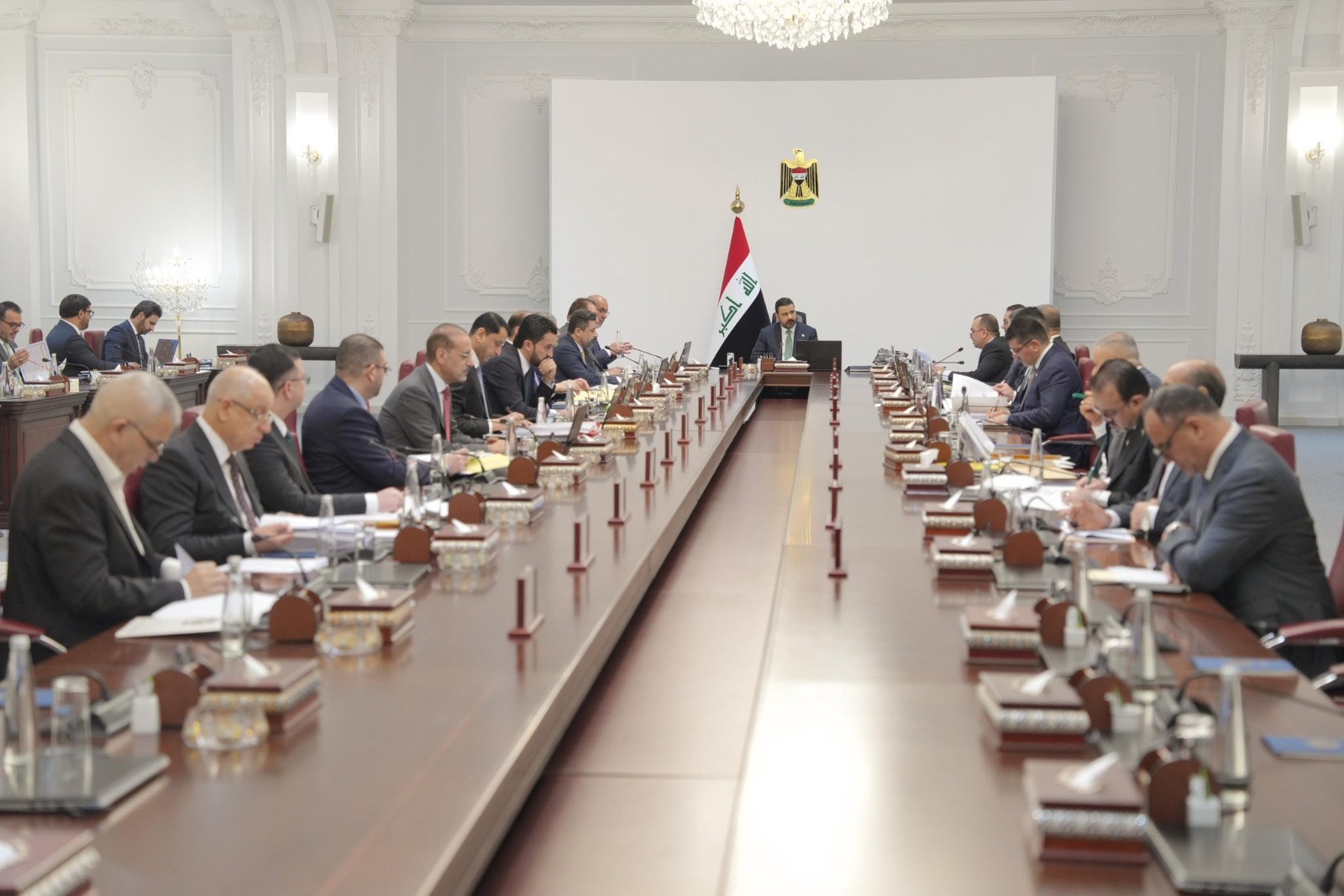 مجلس الوزراء العراقي يقرر إعفاء الأغذية والأدوية المستوردة من الرسوم الجمركية