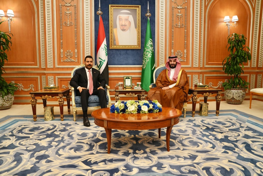 الزيدي يلتقي بن سلمان في الرياض ويؤكد رفض استخدام العراق للاعتداء على دول المنطقة