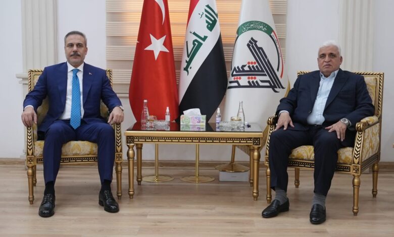 رئيس هيئة الحشد ووزير الخارجية التركي يبحثان تعزيز التعاون في الملفات الأمنية المشتركة