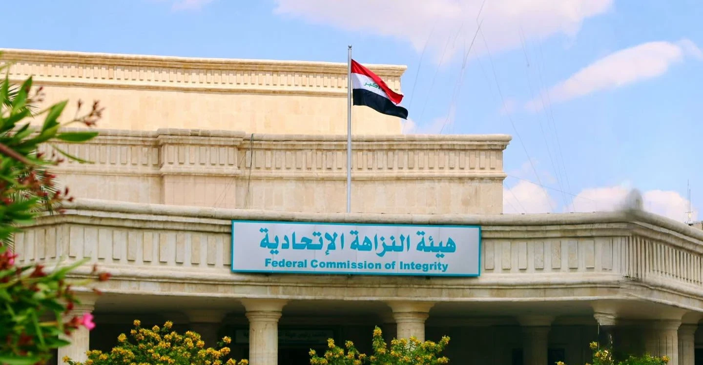 النزاهة تضبط تلاعباً بـ 17 ألف طن حنطة وتتخذ إجراءات بحق مدير سايلو كربلاء و16 موظفاً