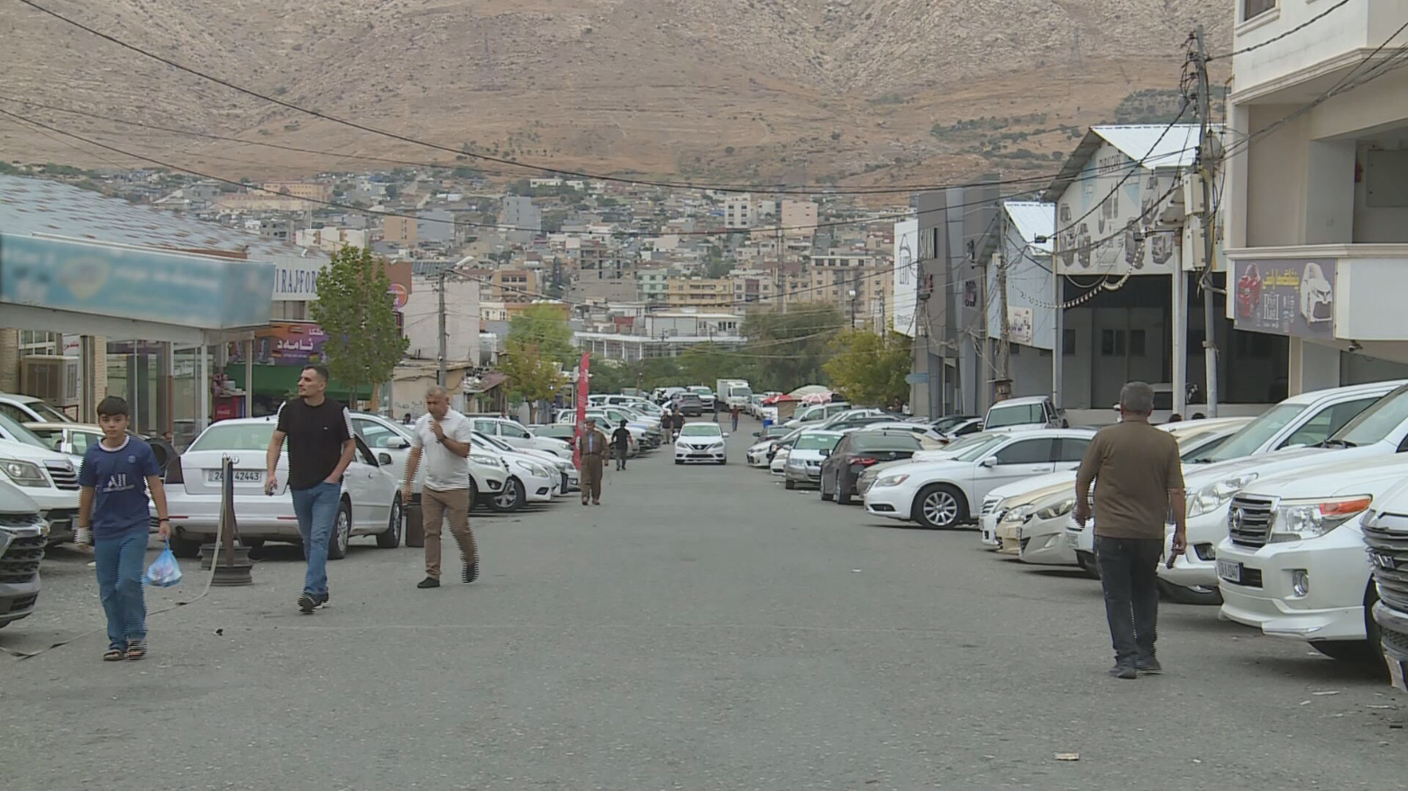 قفزة الدولار تُلحق خسائر فادحة بأسواق تجارة السيارات في إقليم كوردستان