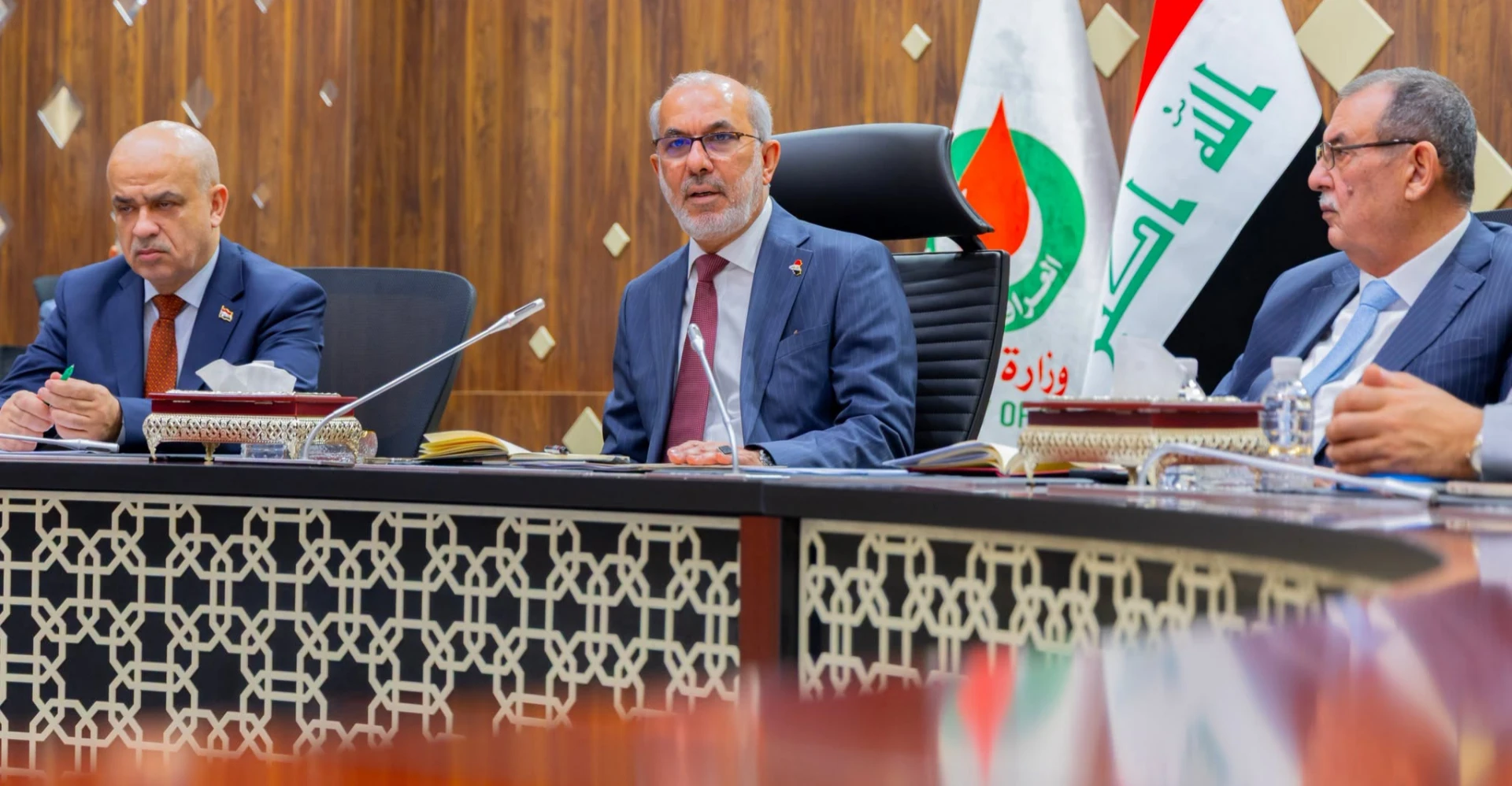 النفط العراقية توجه بزيادة الإنتاج والتصدير لدعم الاقتصاد