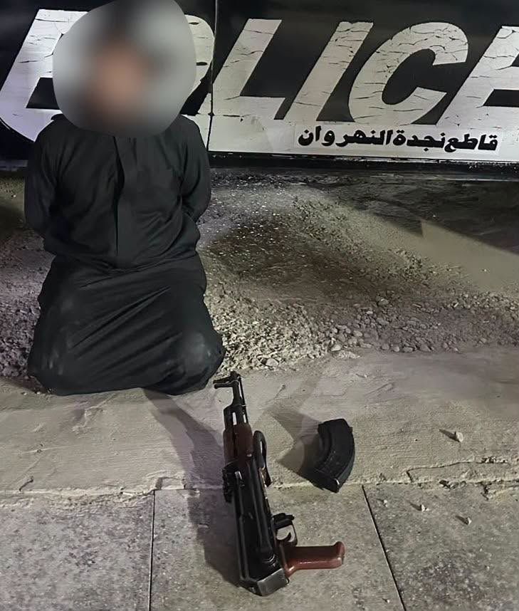 شرطة الرصافة تلقي القبض على متهم لقيامه بإطلاق النار في الهواء في مراسم تشييع