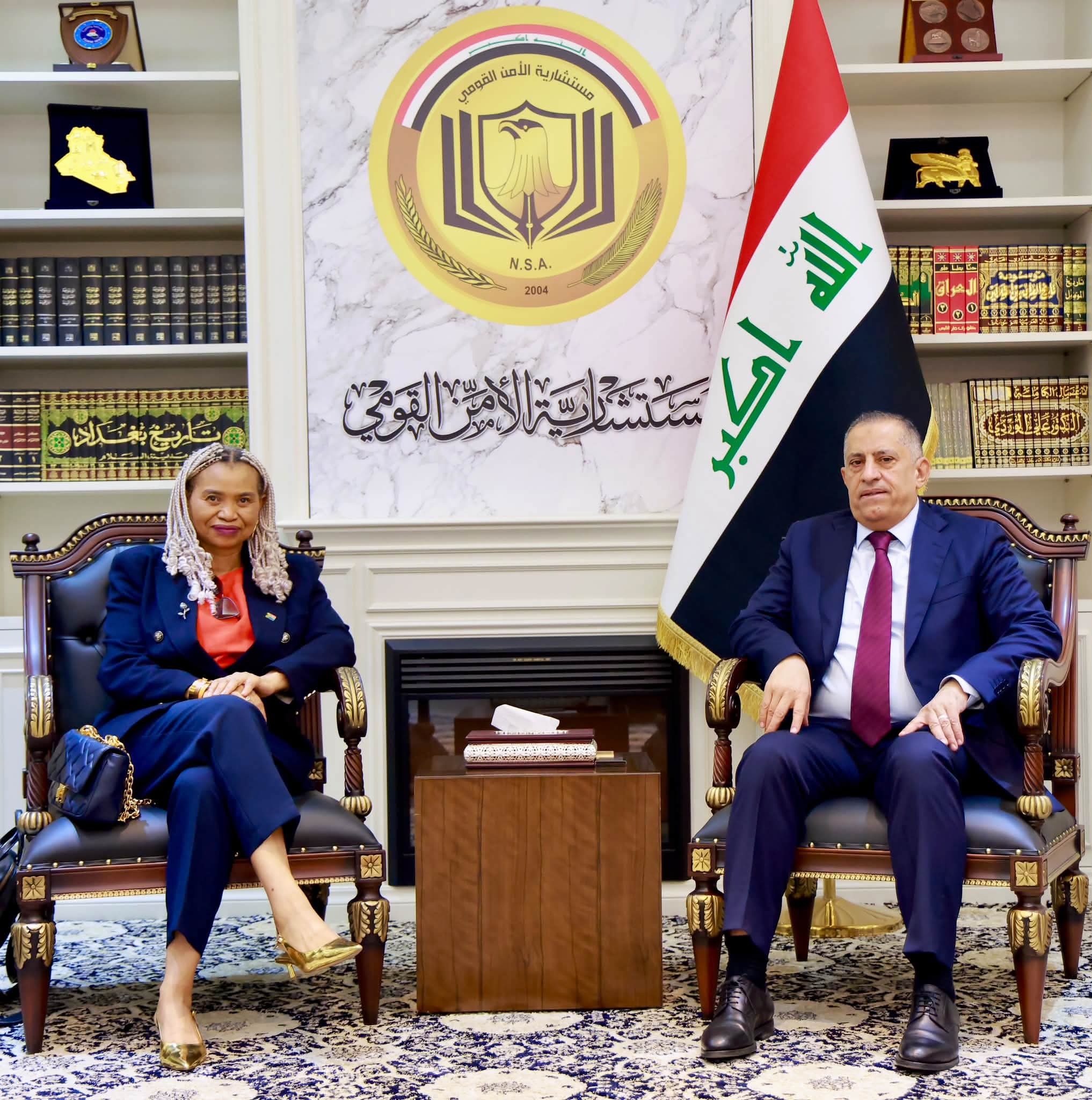 مستشار الامن القومي يؤكد ان الحكومة العراقية منفتحة على جميع الدول