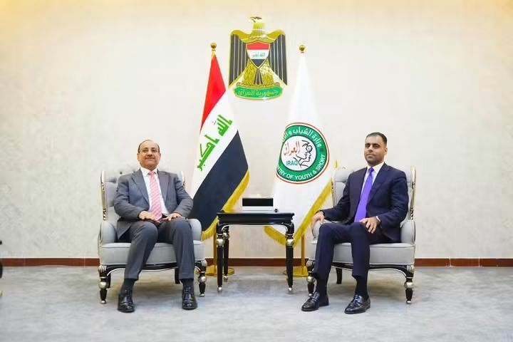 وزير الشباب والرياضة يؤكد أهمية وضع خُطة لمُعالجة المشاريع المُتلكئة واكمالها