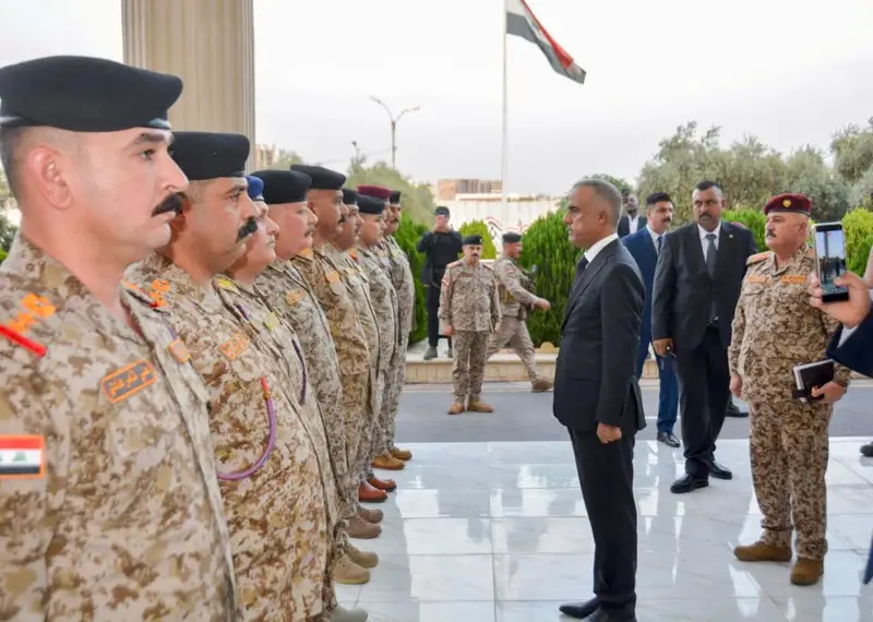 وزير الدفاع يزور قيادة عمليات نينوى