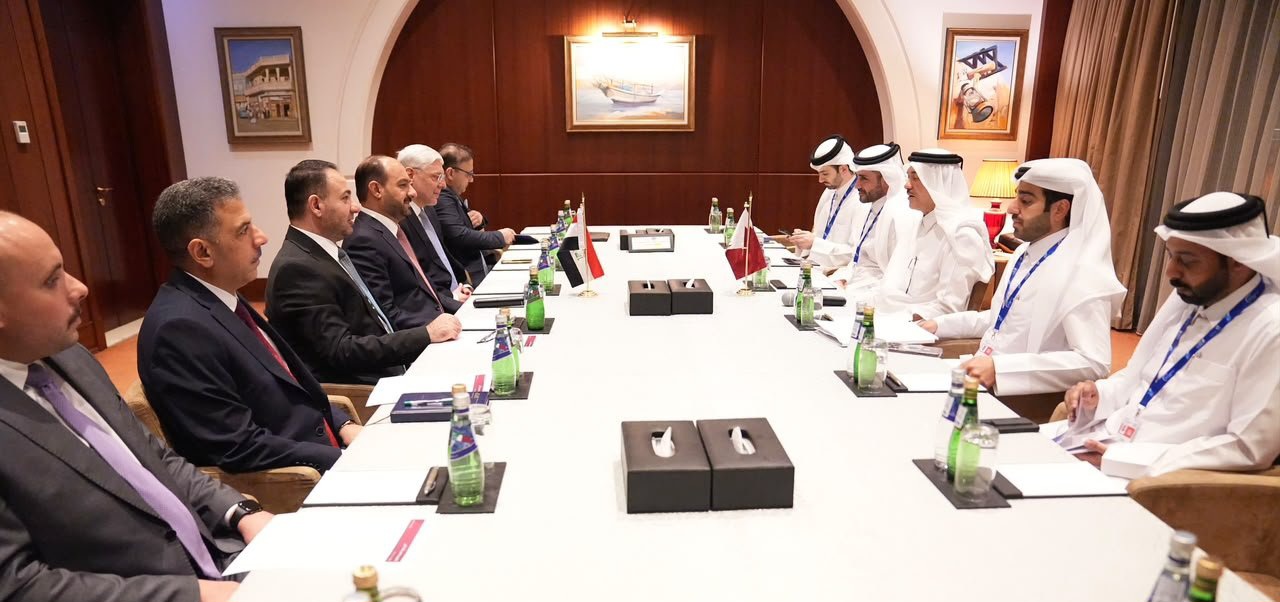 العراق وقطر يبحثان إقامة مشاريع صناعية استراتيجية وتوسيع الشراكات الاستثمارية