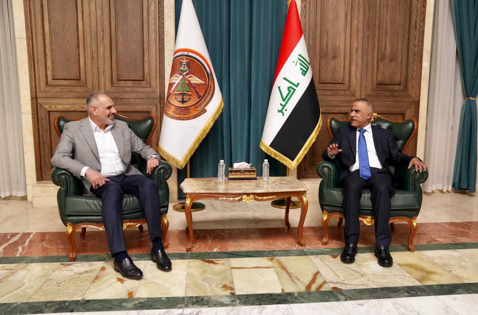 فيحان يؤكد حرص البرلمان على دعم وزارة الدفاع في اداء مهامها