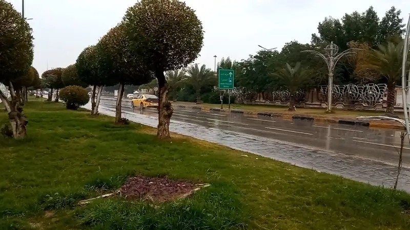 موجة أمطار رعدية تتجه إلى بغداد ومدن عراقية.. وتحذيرات من الغزارة والرياح الهابطة – عاجل
