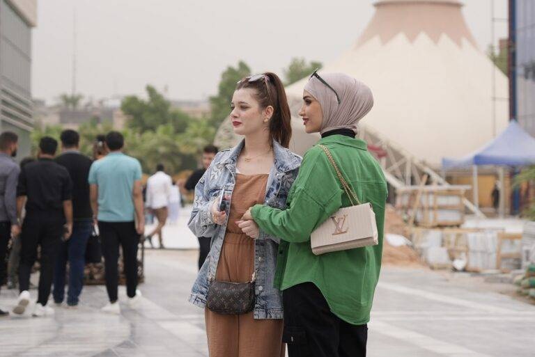 وزير التعليم: لن أسمح باستغلال الطلاب والتدريسيين عبر تطبيق “هيبك”