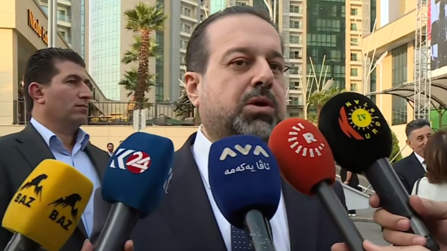 ريباز حملان: رواتب موظفي إقليم كوردستان تُصرف في موعدها ولا تخضع للخلافات السياسية