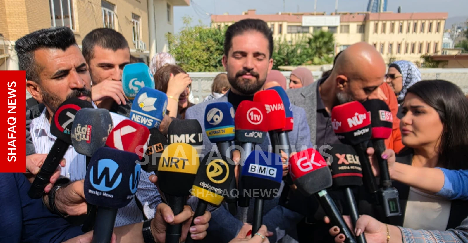 بعد 12 عاماً من الخدمة.. محاضرون في تربية كوردستان يطالبون بإنصافهم