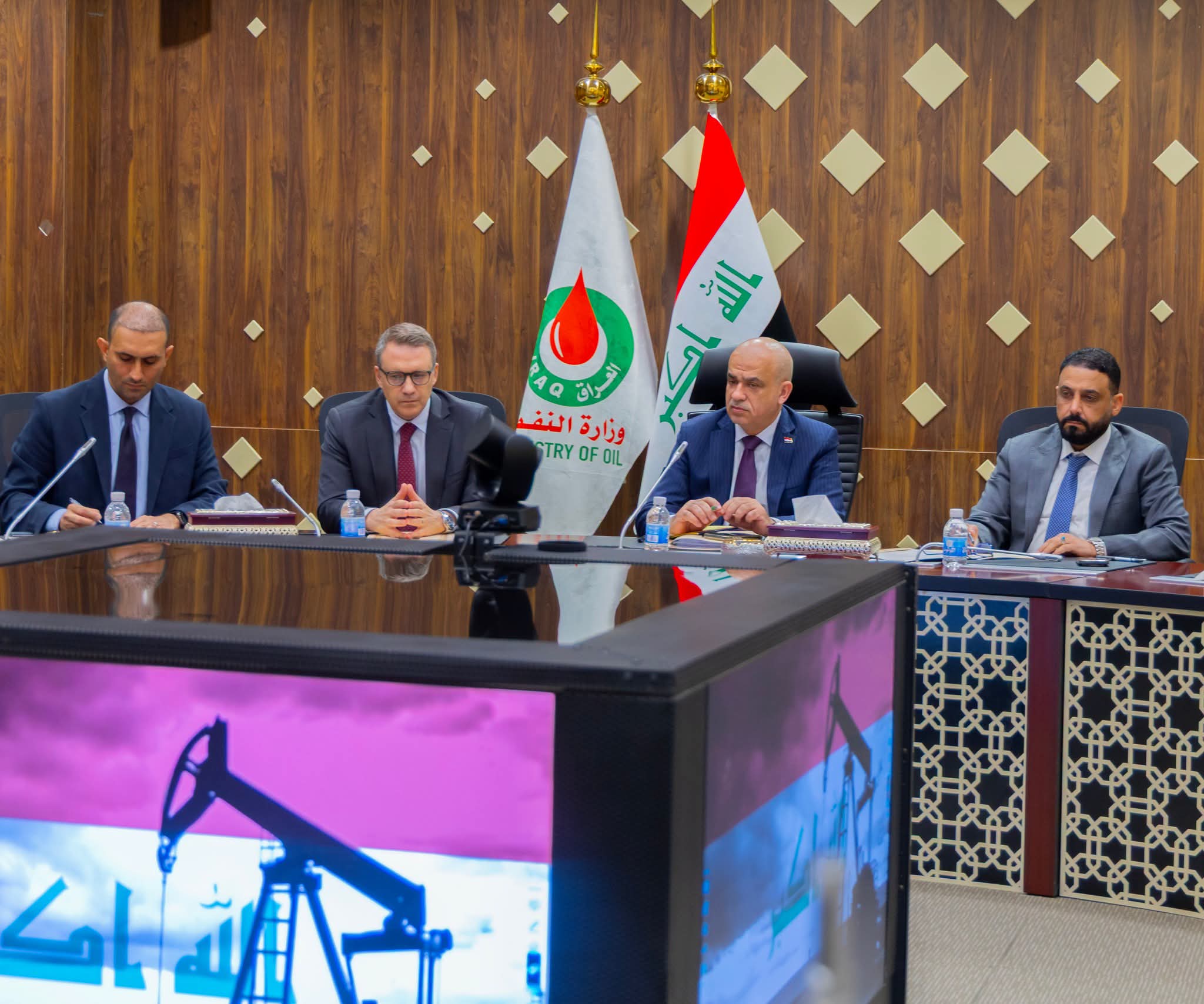 وفد تركي يبحث مع وزارة النفط الفرص الاستثمارية في قطاع النفط والغاز