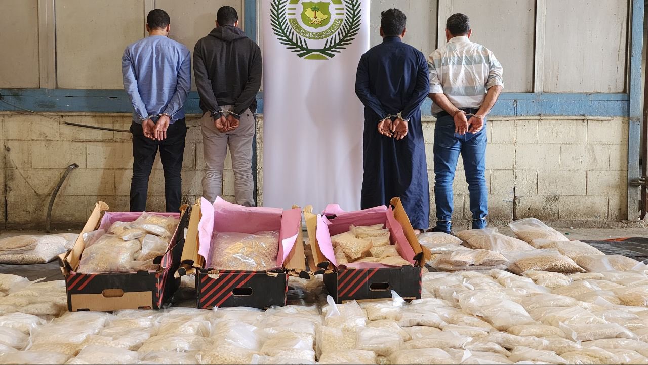تضم العشرات.. تفكيك شبكة للإتجار بالمخدرات في الديوانية