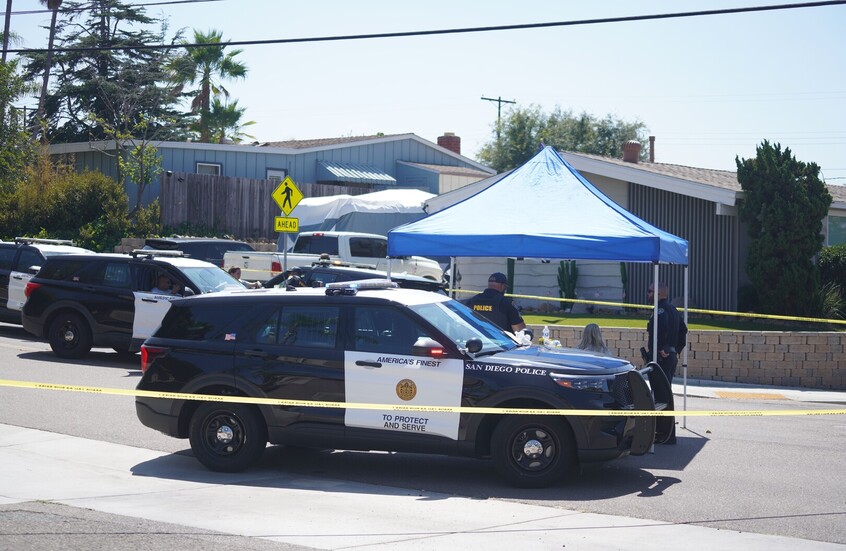 مقتل شخص واصابة 6 في حادث اطلاق نار بمركز تجاري في كاليفورنيا