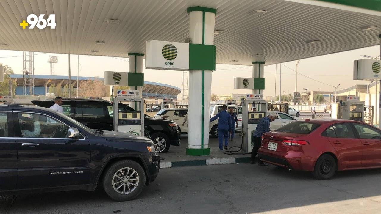 النفط تشرح سبب أزمة البنزين.. والمواطن سيلمس الفارق ابتداءً من اليوم