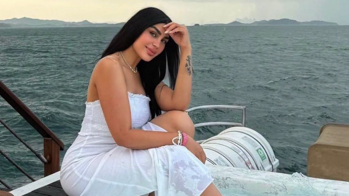 الحبس 40 يوماً بحق “ماكيرة مروة” لنشرها ما يخالف الآداب العامة