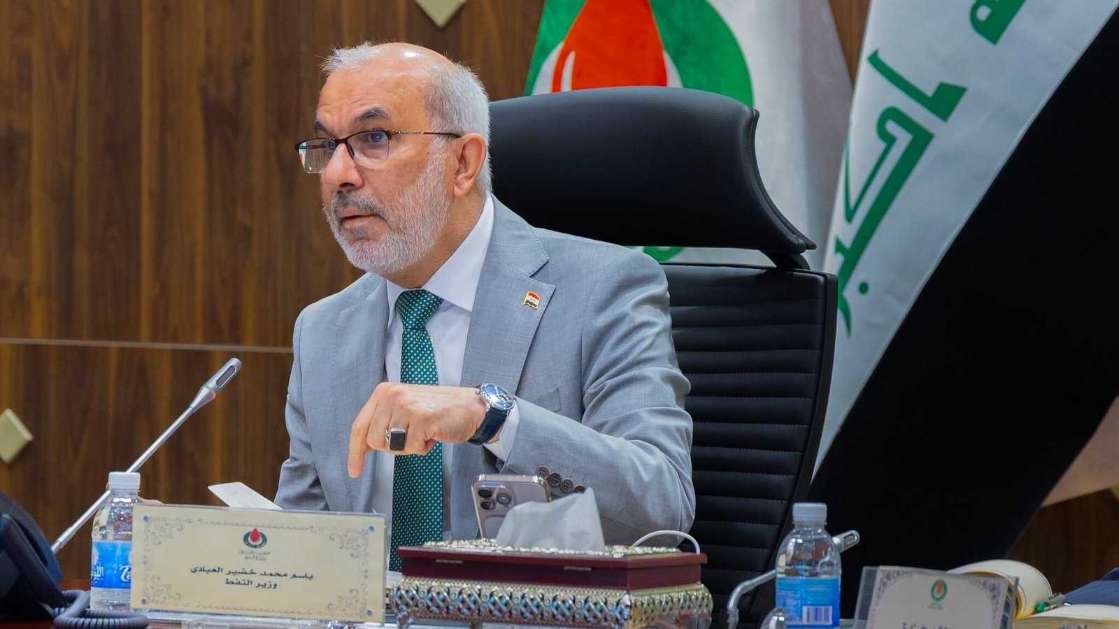 وزير النفط يطمئن العراقيين: نعالج نقص البنزين ونعمل على مدار 24 ساعة
