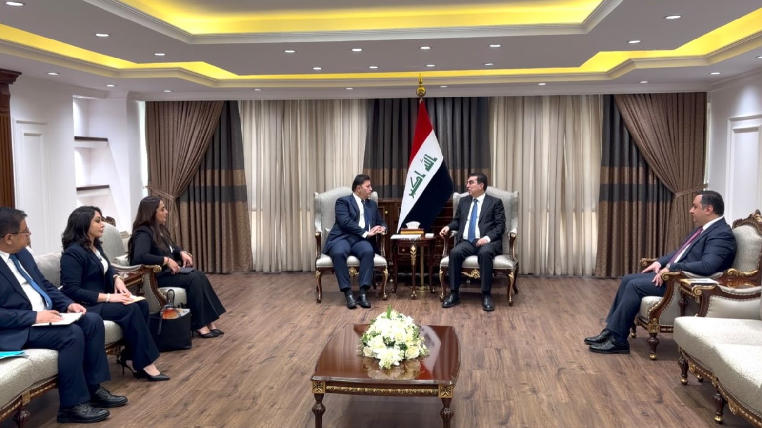 زيباري والأتروشي يبحثان في بغداد تعزيز التنسيق التشريعي وتنفيذ التوصيات الدولية لحقوق الإنسان