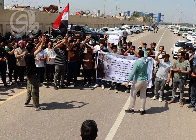 بغداد وواشنطن تتفقان على استمرار شحنات الدولار النقدي إلى العراق