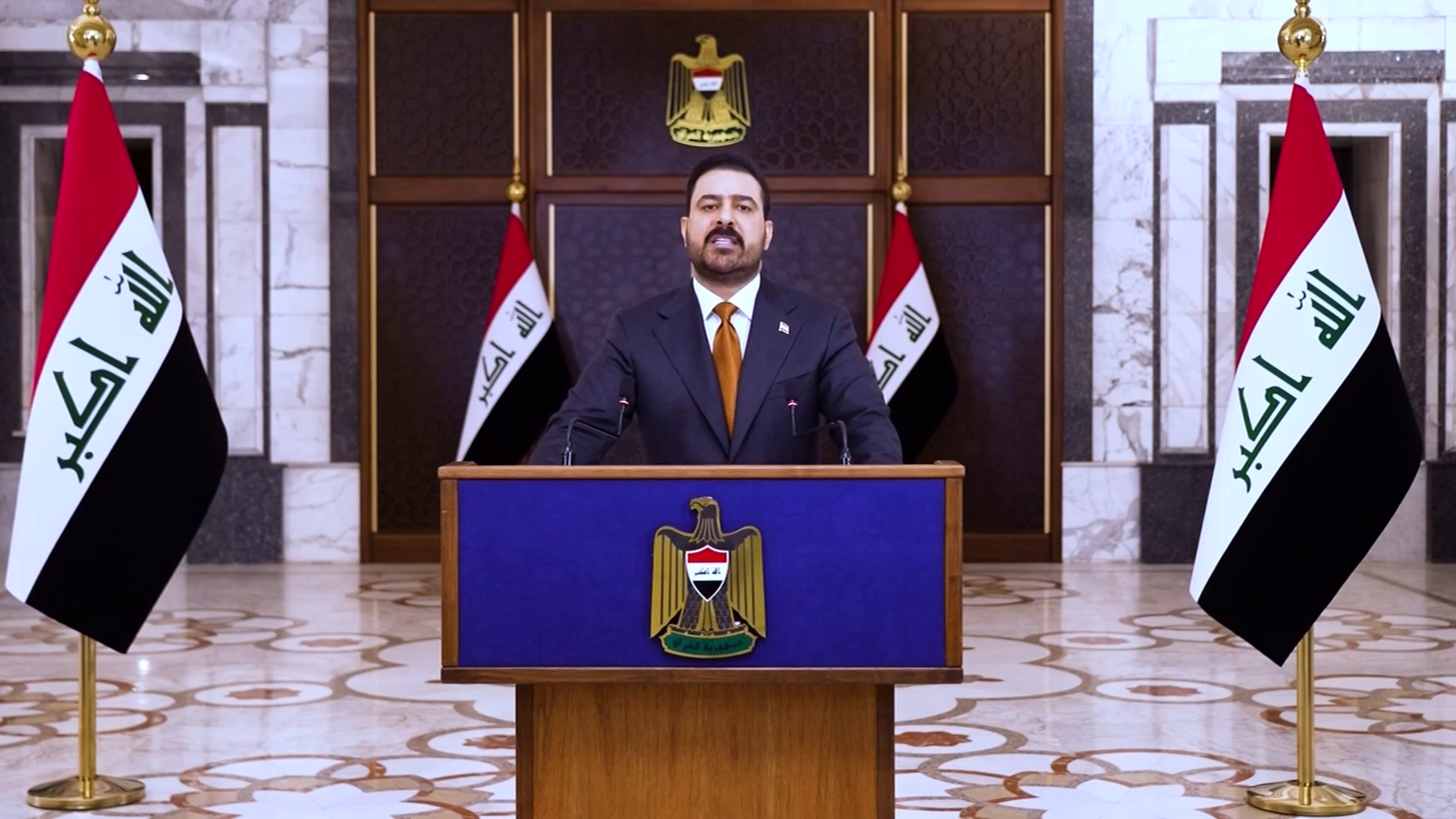 رئيس البرلمان في اليوم الوطني: نجدِّد العهد بأنْ يبقى العراق أولاً وسيادته فوق كلِّ اعتبار