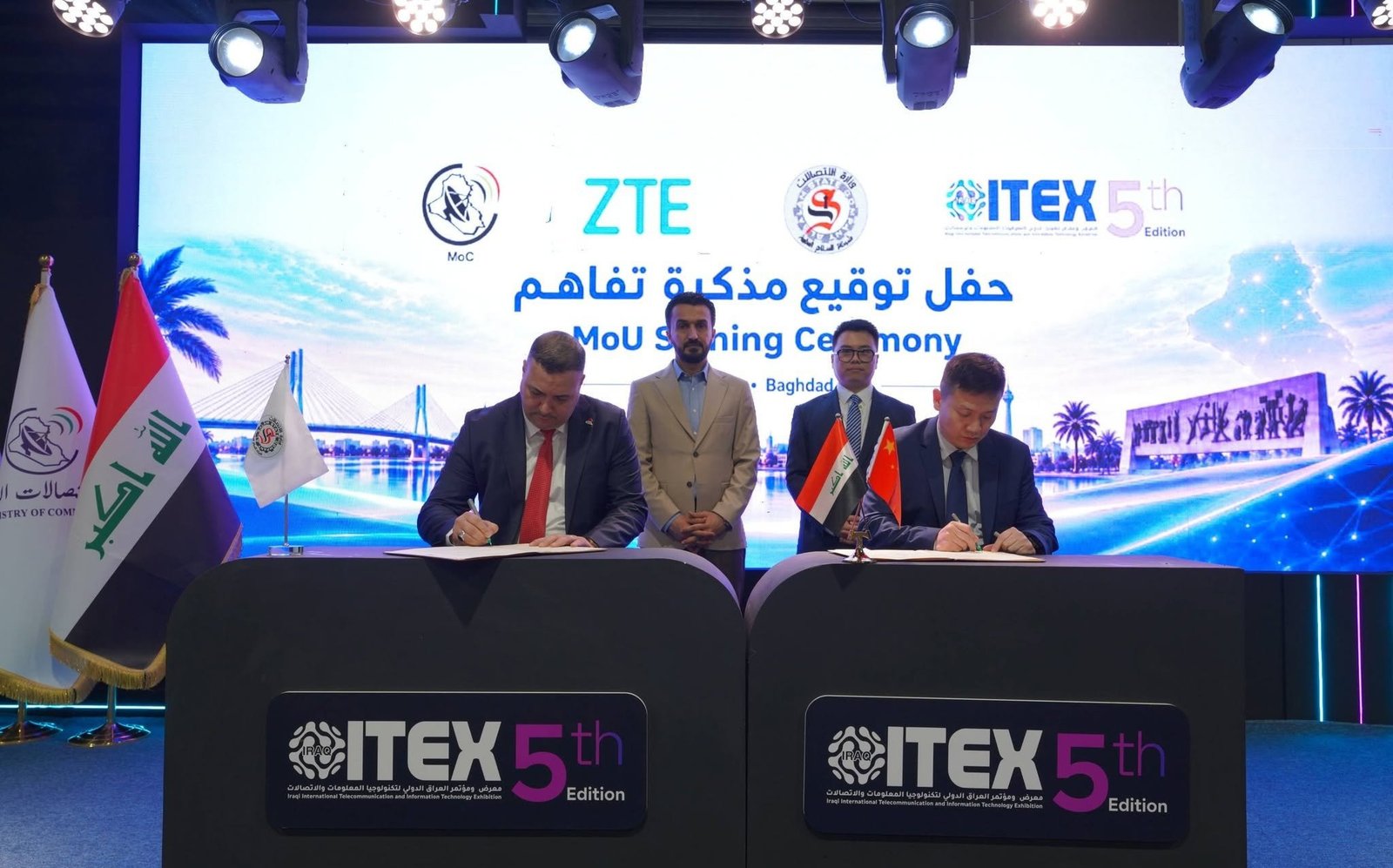 الاتصالات تعلن توقيع مذكرة تفاهم مع (ZTE) الصينية لتعزيز التعاون بمجالات التكنولوجيا