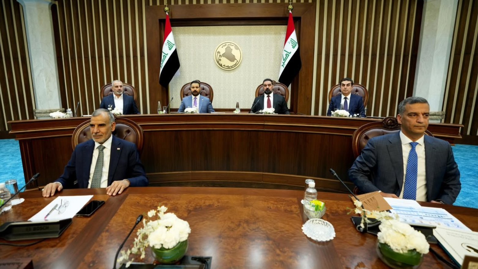 وزير المالية الاتحادي: ملزمون بدفع 7.7 تريليونات دينار شهرياً للرواتب