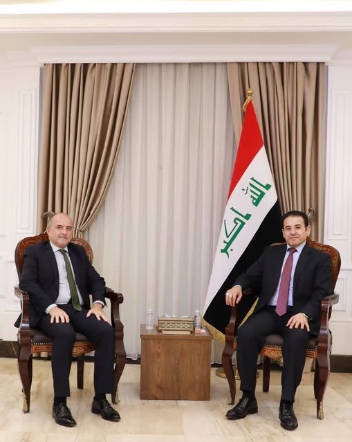 قاسم الأعرجي يؤكد حرص الحكومة العراقية على تعزيز الشراكة مع فرنسا لا سيما في مجالات التعاون الأمني