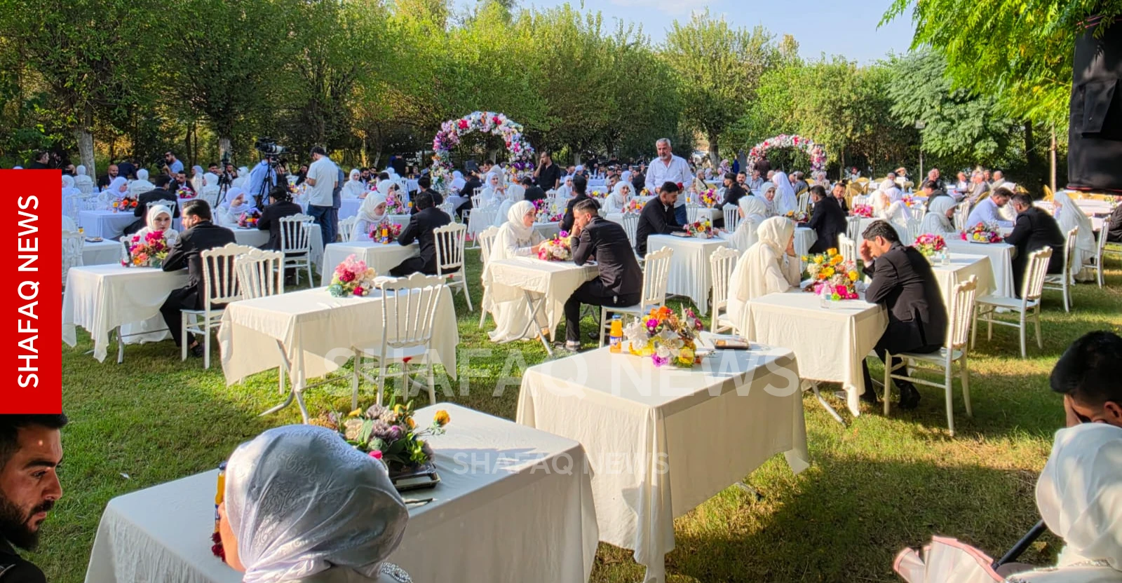 منظمة خيرية توزع مليون دينار لكل زوجين جديدين من الأسر المتعففة بالسليمانية (صور)