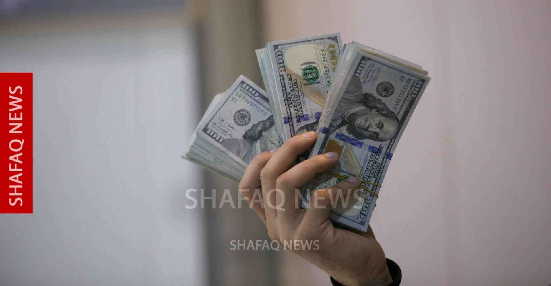 أسعار الدولار تعاود الارتفاع مع عودة البورصات العراقية