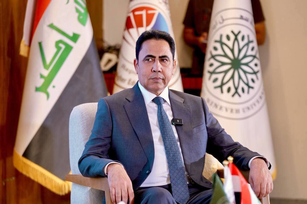 محافظ نينوى يؤكد دعم المؤسسات التعليمية مع انطلاق العام الدراسي الجديد