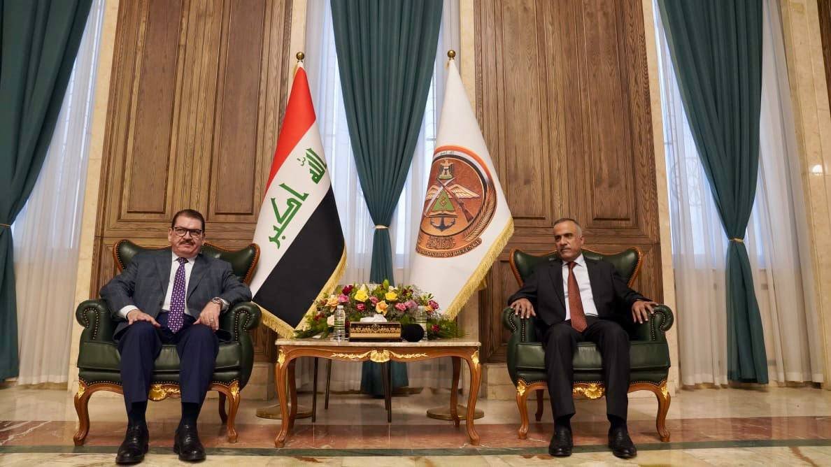وزيرا الدفاع و التربية ويبحثان تعزيز التعاون والتنسيق المشترك