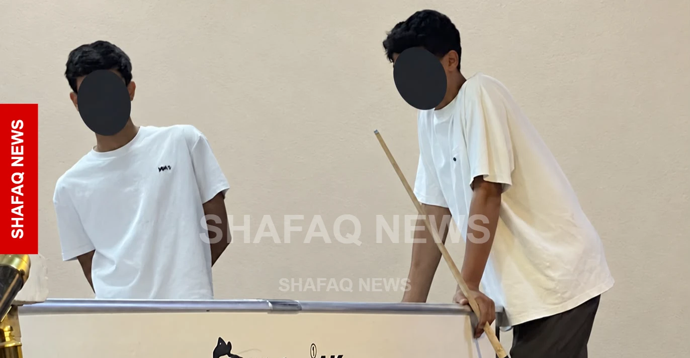 “بحقيبة مدرسية إلى المقهى”.. رحلة غياب صامتة تهدد مستقبل طلبة ديالى (صور)