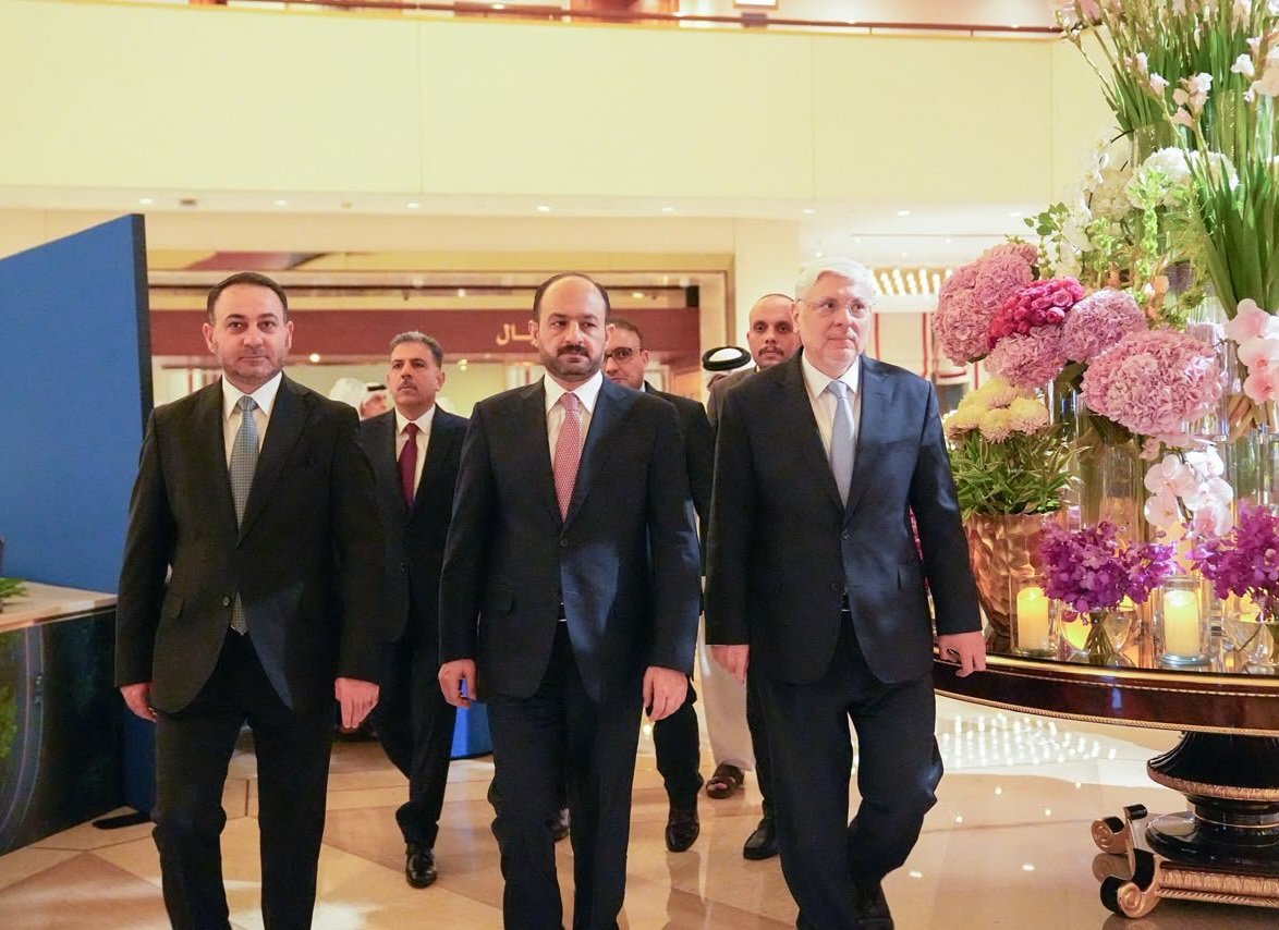 وصول الوفد العراقي إلى الدوحة للمشاركة في المنتدى العالمي للاستثمار 2026