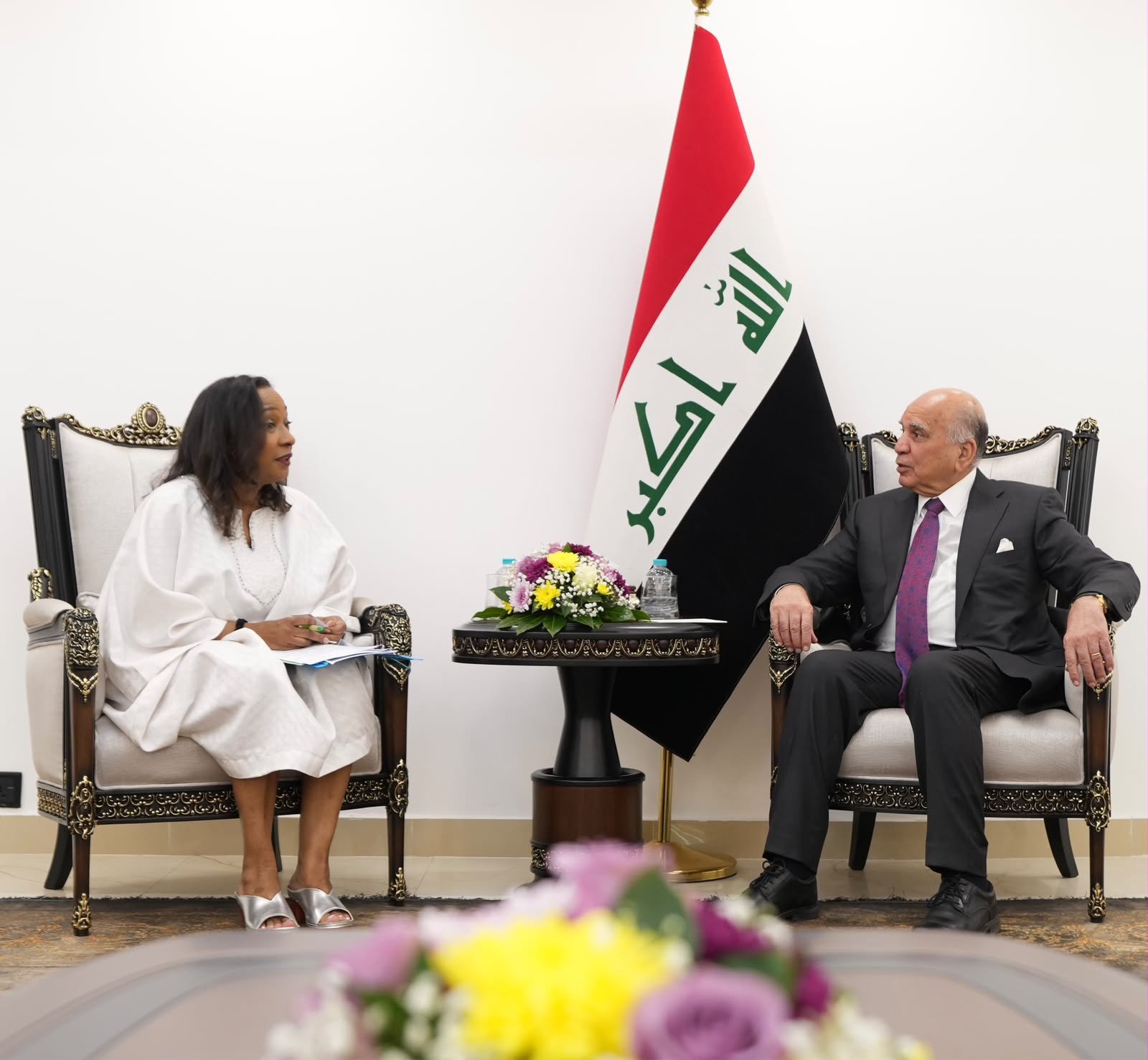 وزير الخارجية والمديرة التنفيذية لمركز التجارة الدولية يبحثان تعزيز الشراكة الاقتصادية